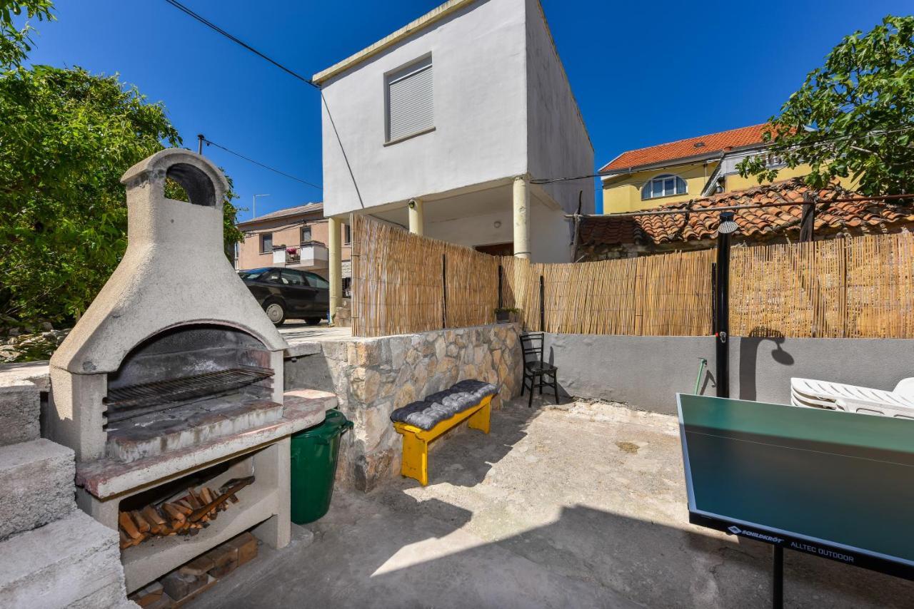 Apartment Loro With Jacuzzi Posedarje Zewnętrze zdjęcie