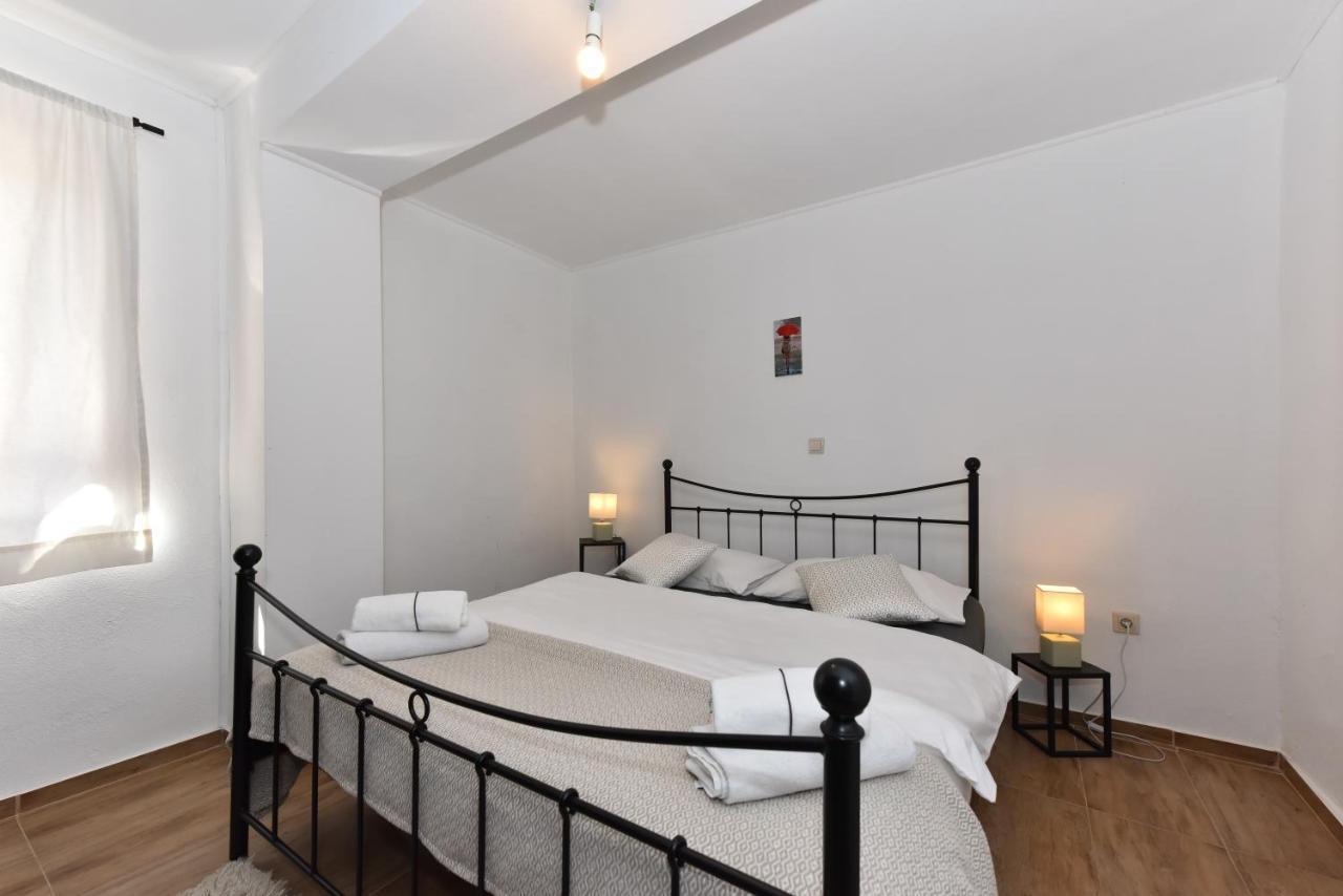 Apartment Loro With Jacuzzi Posedarje Zewnętrze zdjęcie