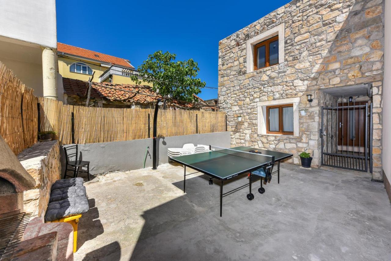 Apartment Loro With Jacuzzi Posedarje Zewnętrze zdjęcie